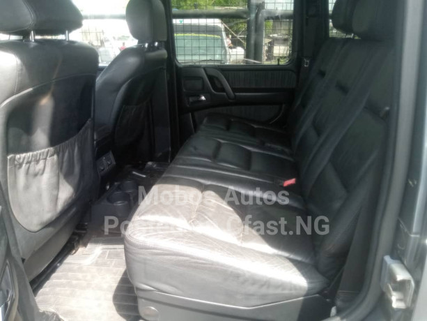 mercedes-g500-2010-model-big-4