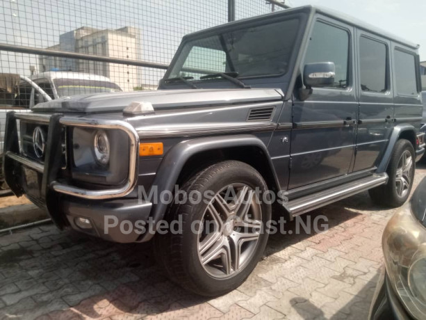 mercedes-g500-2010-model-big-2