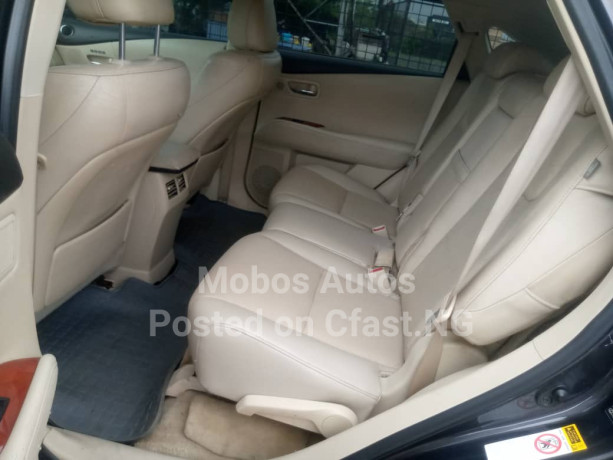 lexus-rx-450-2010-model-big-4