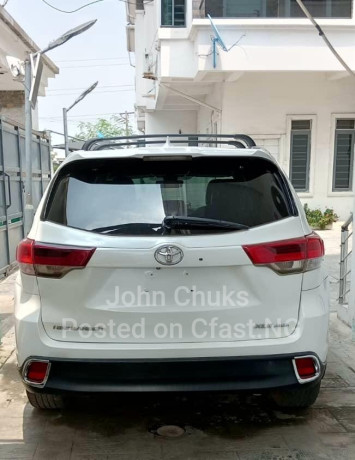 toyota-highlander-2017-xle-limited-big-3