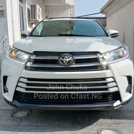 toyota-highlander-2017-xle-limited-big-0