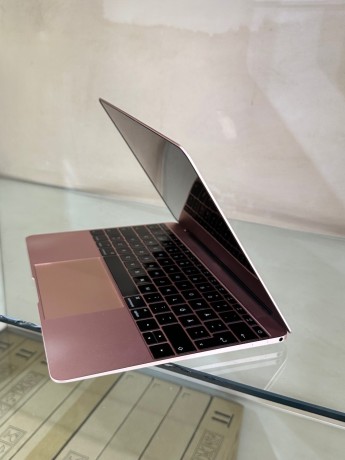 uk-used-apple-macbook-2016-core-m7-8gb512gb-big-2