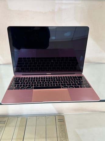 uk-used-apple-macbook-2016-core-m7-8gb512gb-big-0