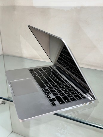 uk-used-apple-macbook-pro-2015-core-i7-16gb256gb-retina-big-1