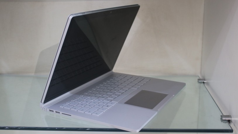 uk-used-microsoft-surface-book-3-10th-gen-core-i5-8gb256gb-big-1